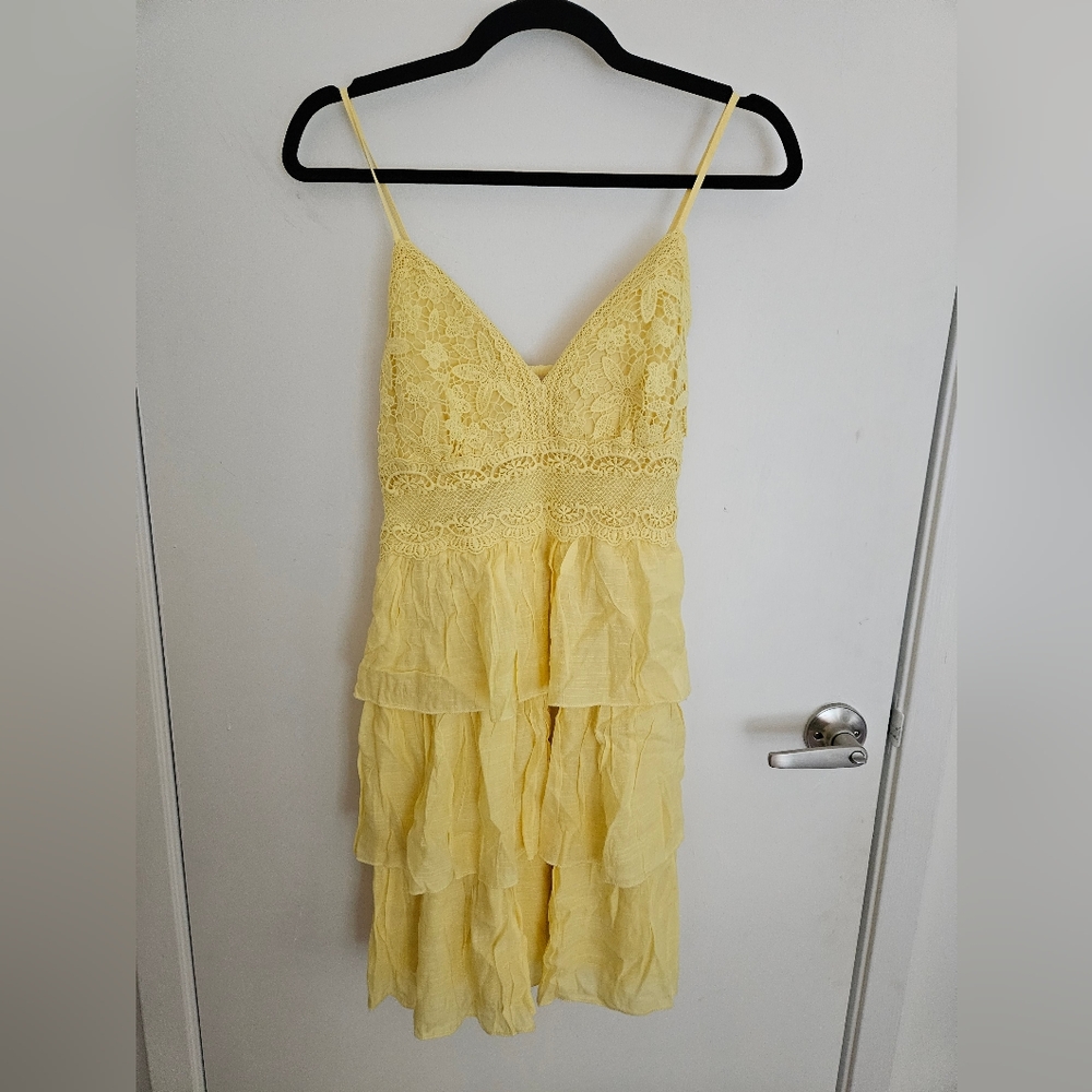 BNWOT YELLOW DRESS
